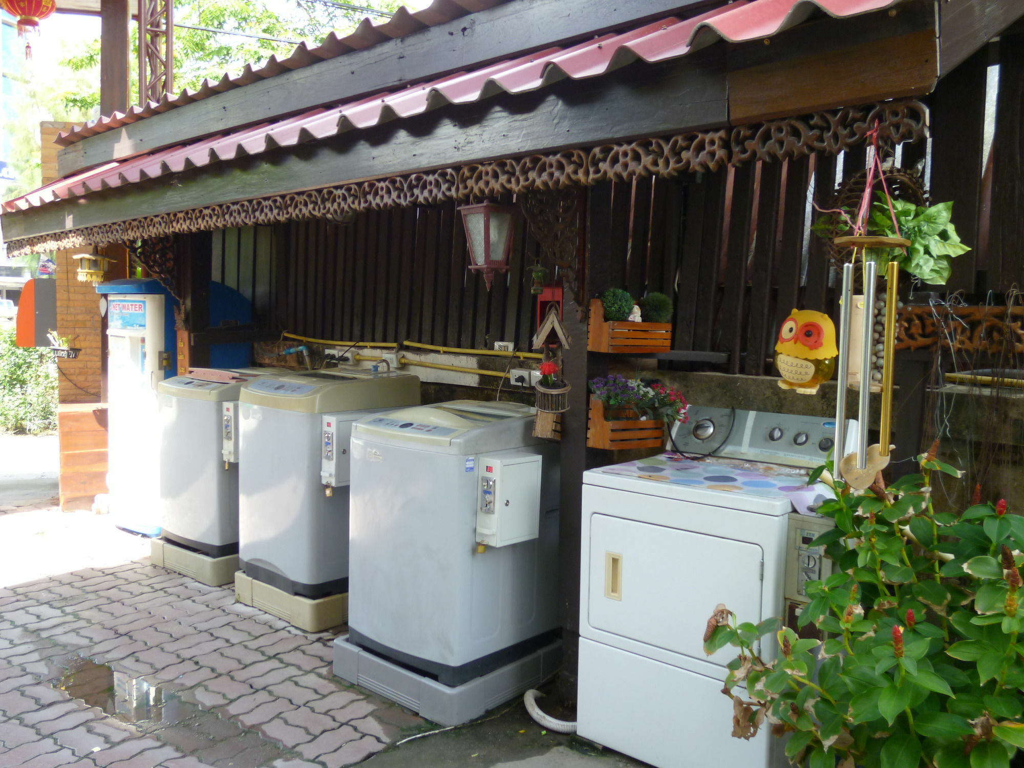 Vanlisut Hotel Ngamwongwan Nonthaburi Extérieur photo