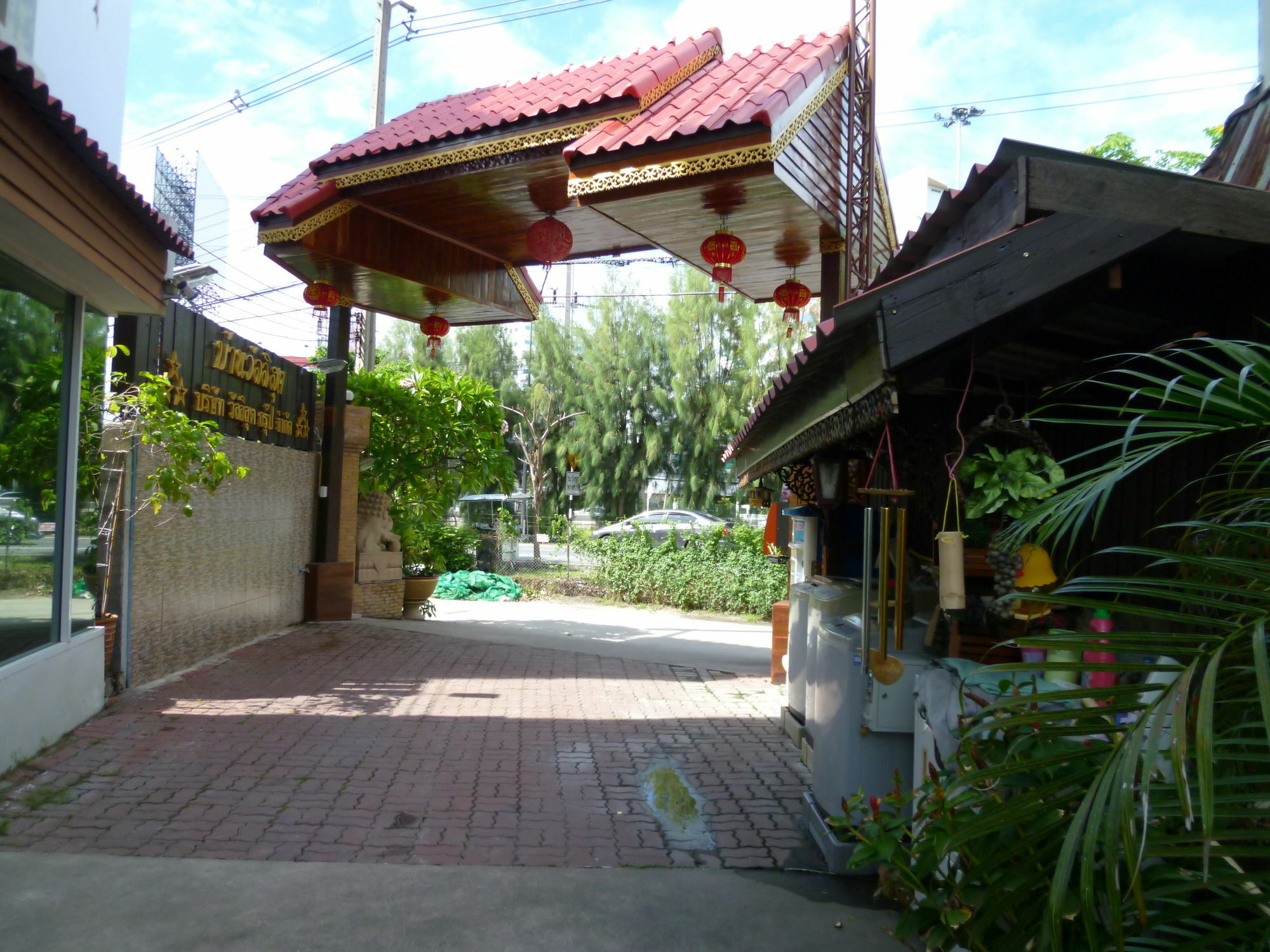 Vanlisut Hotel Ngamwongwan Nonthaburi Extérieur photo