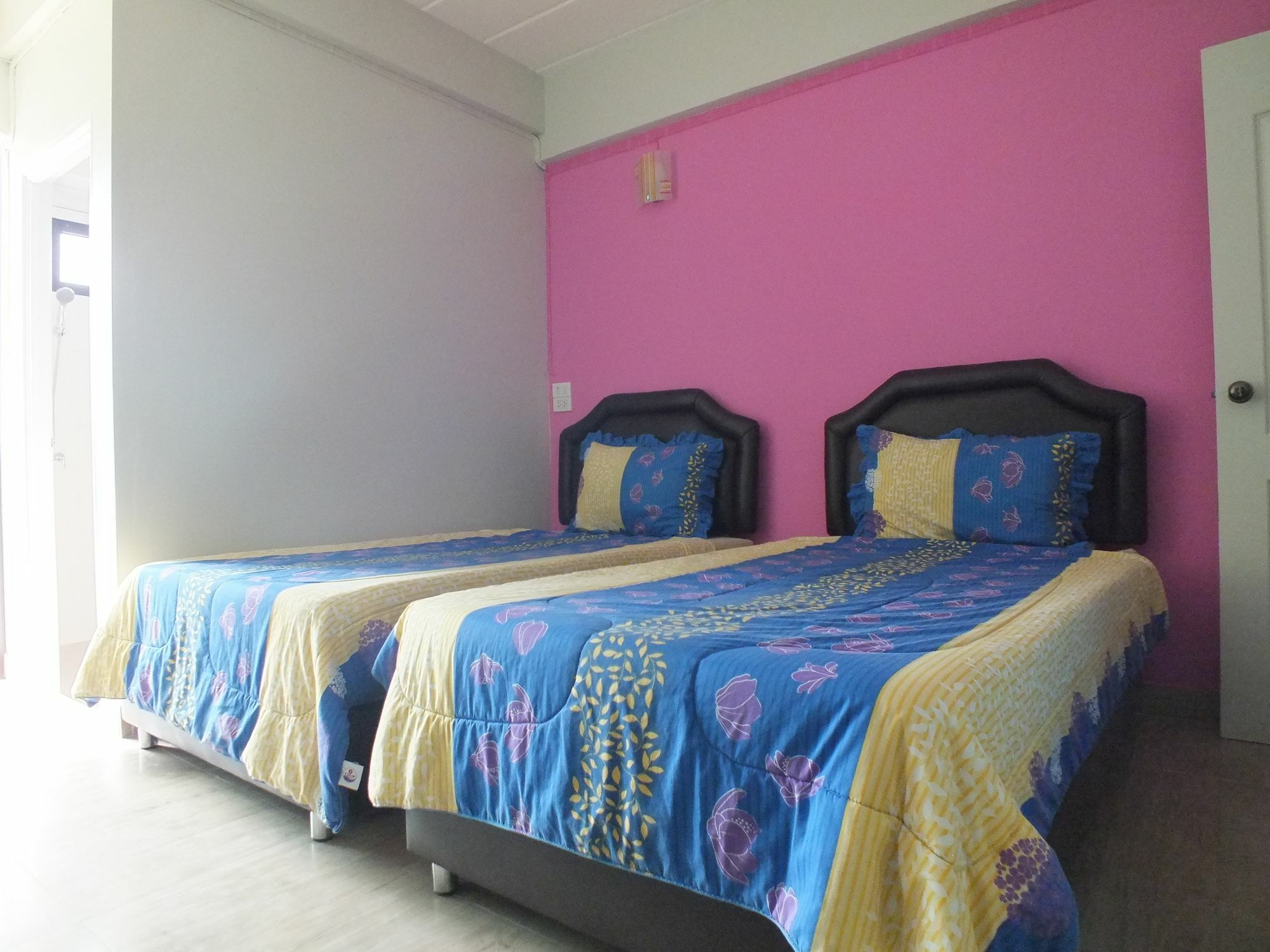 Vanlisut Hotel Ngamwongwan Nonthaburi Extérieur photo